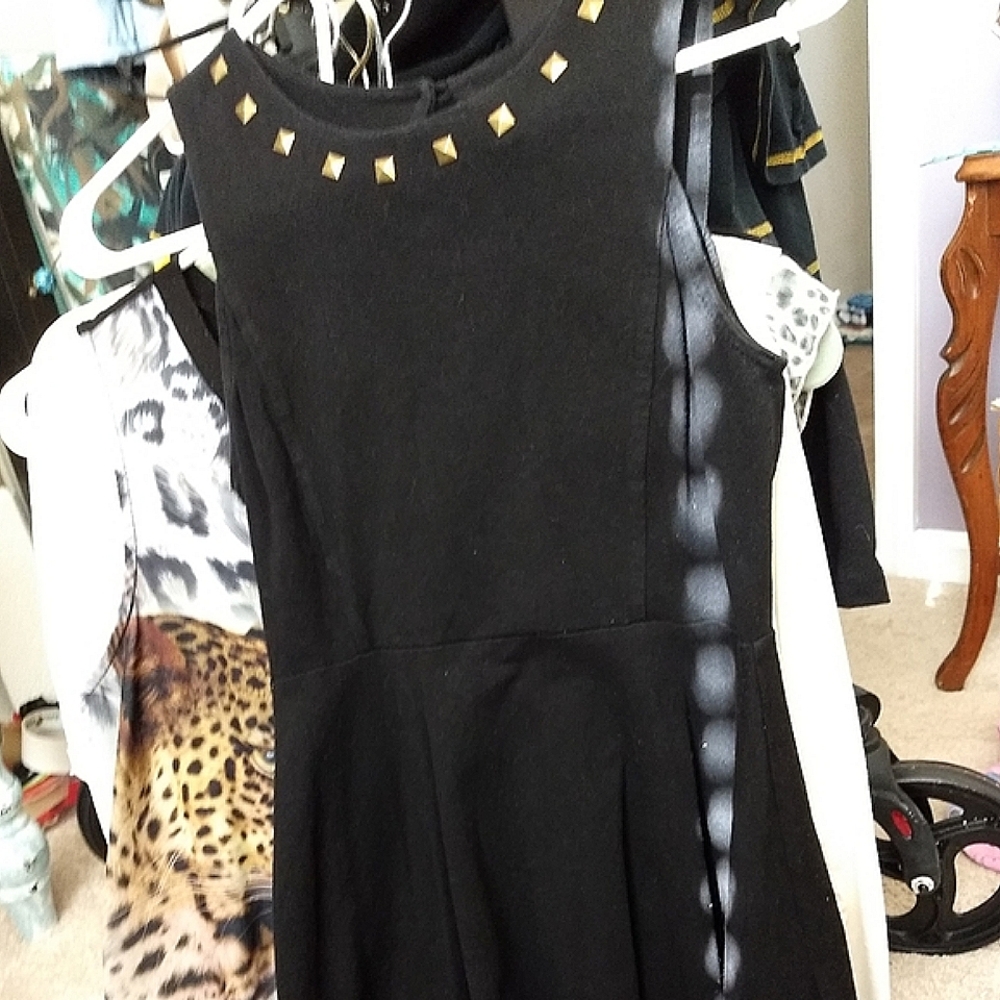 XHILARATION, JUNIORS SIZE MEDIUM COCKTAIL DRESS - Picture 3 of 5